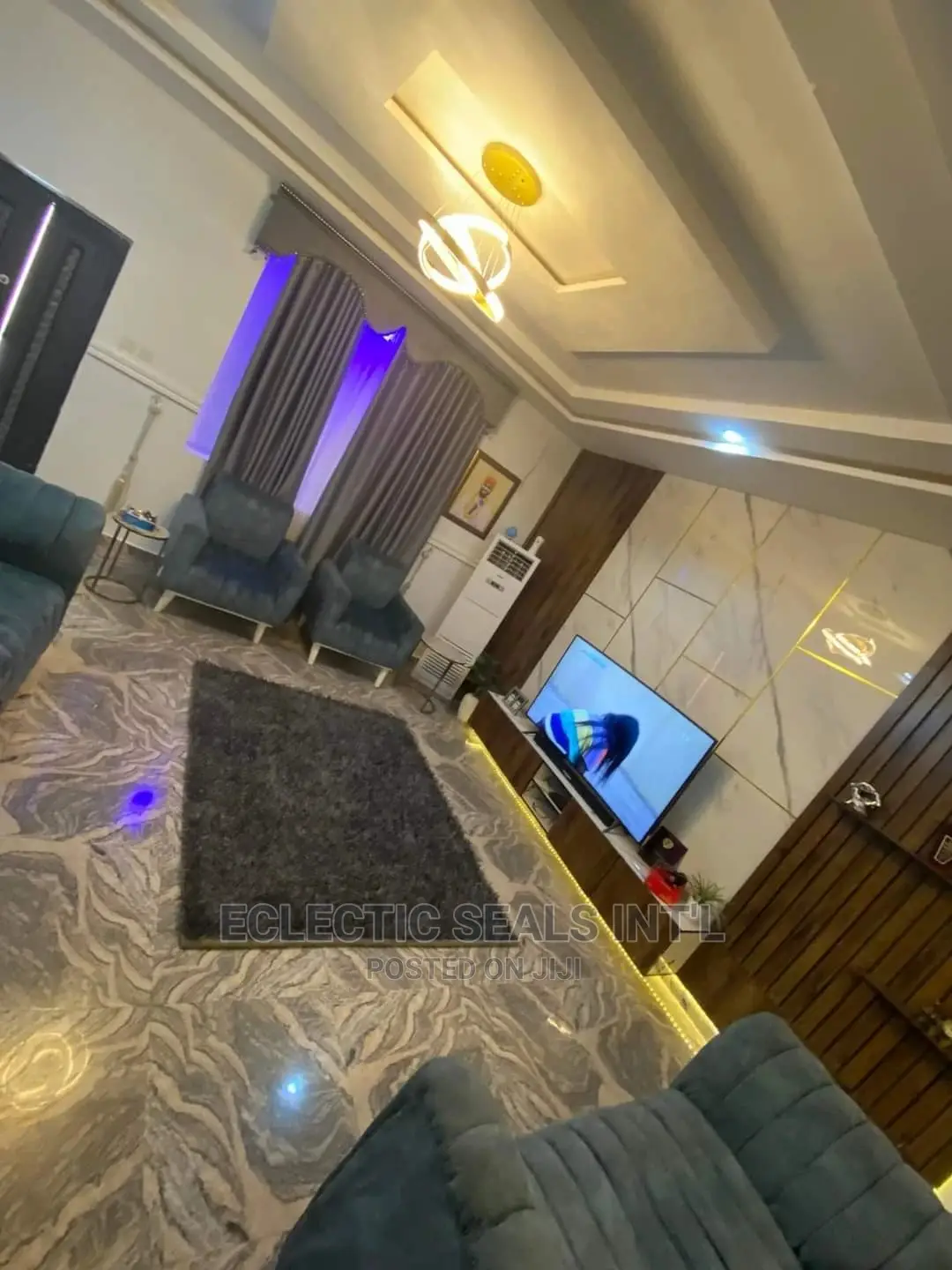 Pop Interiors
