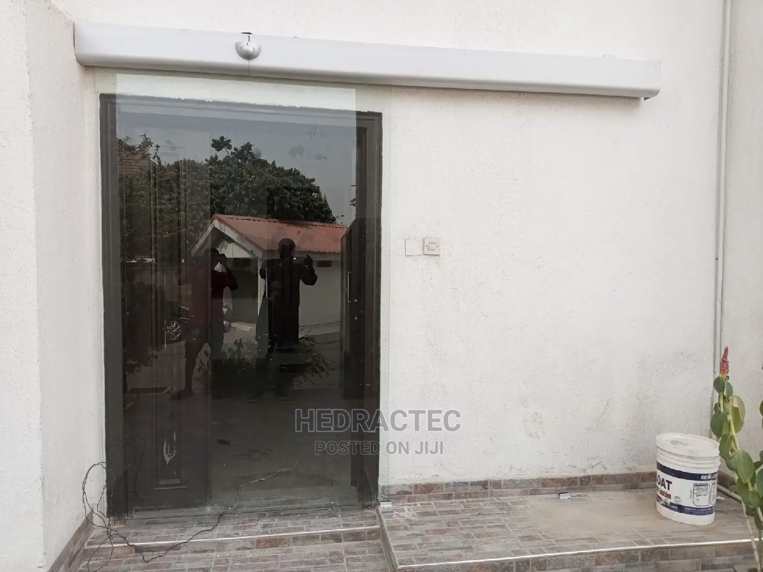 Automatic Sensor Door Installation