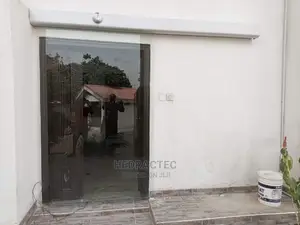 Automatic Sensor Door Installation