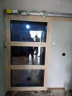 Sensor Door