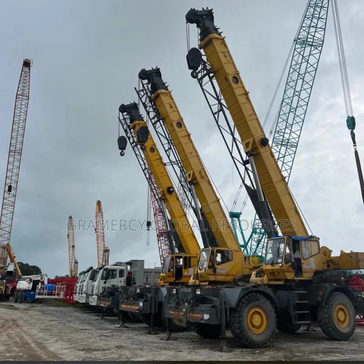Mobile Crane Forklift and Wheel Loader Machines for Hire