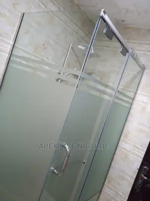 Exclusive Shower Cubicle Frosted