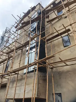 Frameless Corner Shape Curtain Wall