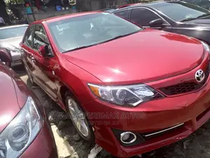 Toyota Camry 2013 Red