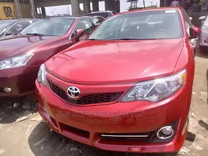 Toyota Camry 2013 Red