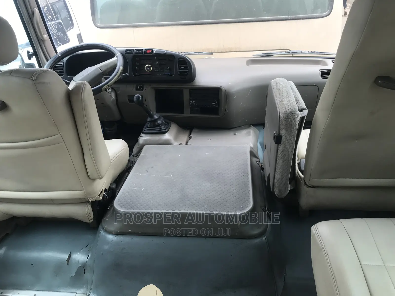 Toyota Coaster 2017 White