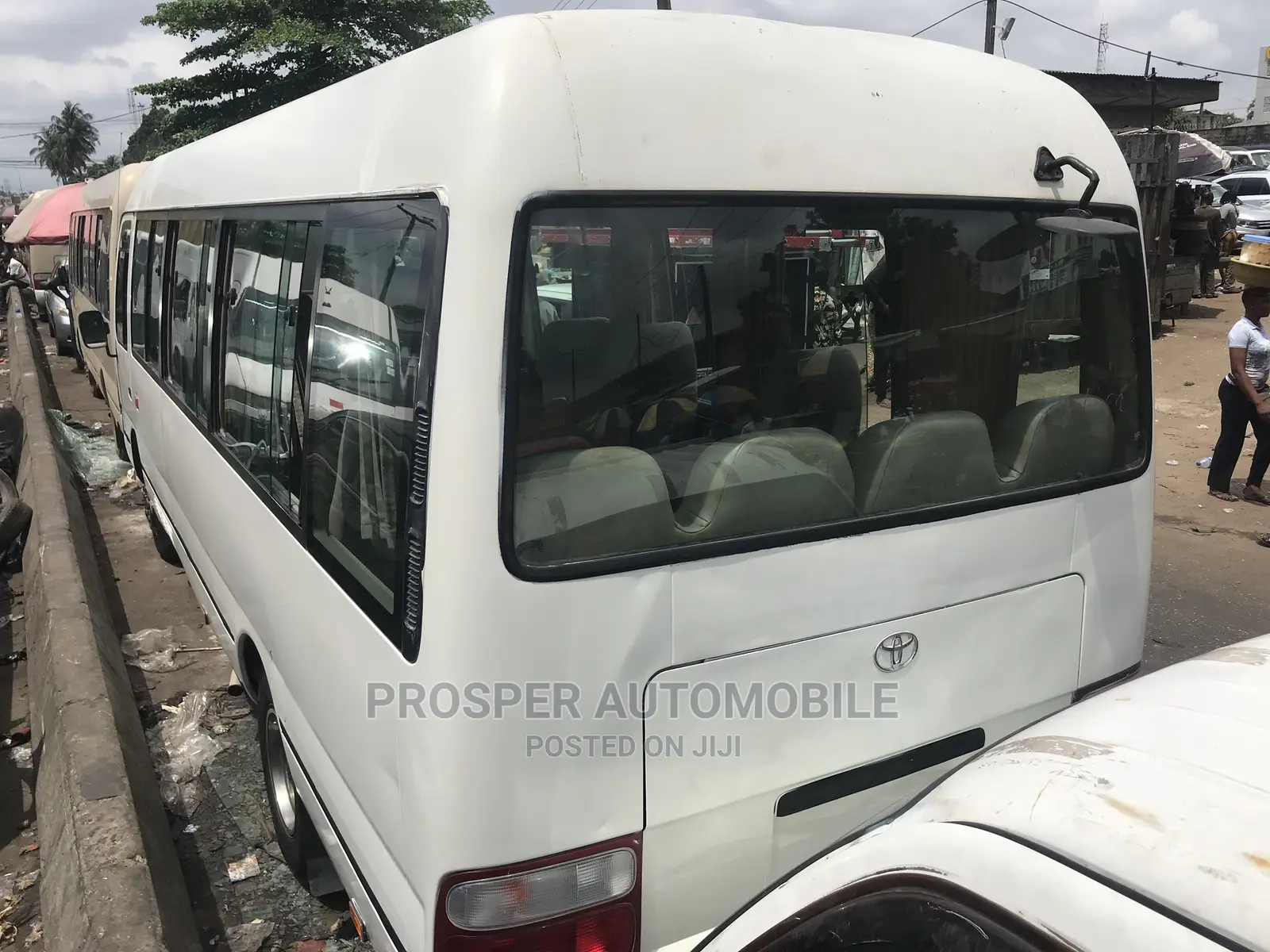 Toyota Coaster 2017 White