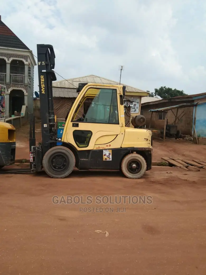Fork Lift for Hire