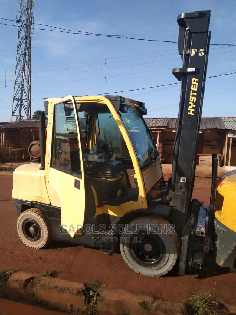 Fork Lift for Hire