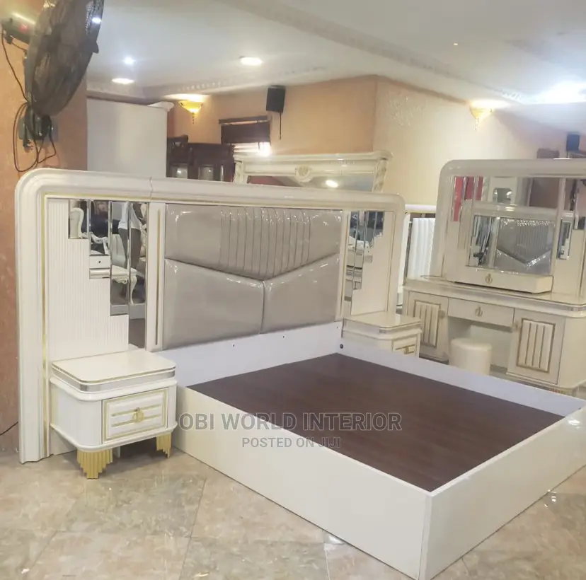 Latest Luxury Bed