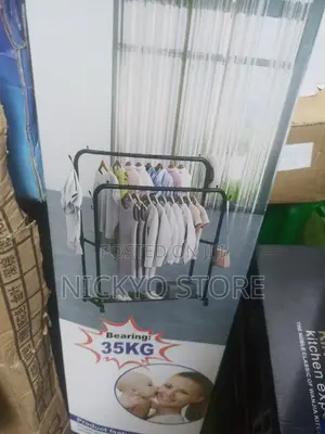Double Pole Clothes Holder