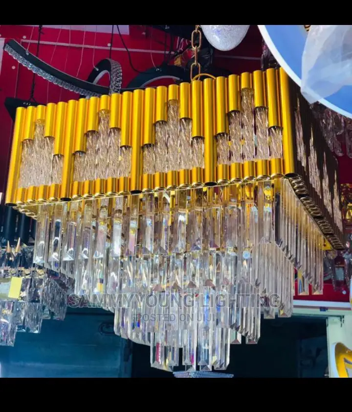 Quality Ceiling Mounted Crystal Gold Chandelier Light