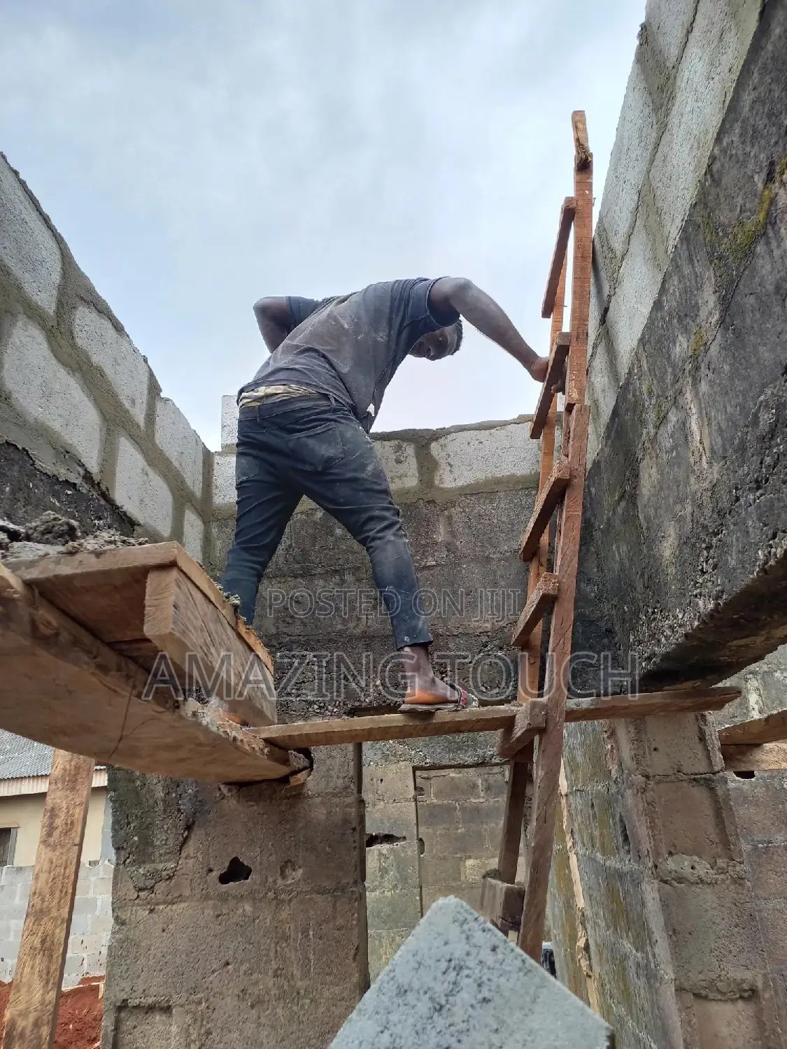 Building Engineer Professional Bricklayer
