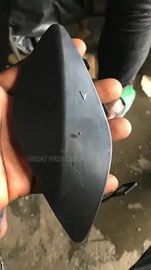 Front Bumper Towing Cover Cla A117