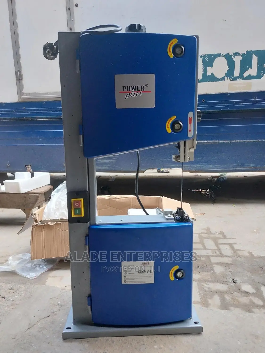 Power PLUS 250mm Band Saw With Legs