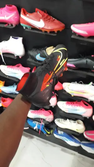 Mercurial Nike Boots
