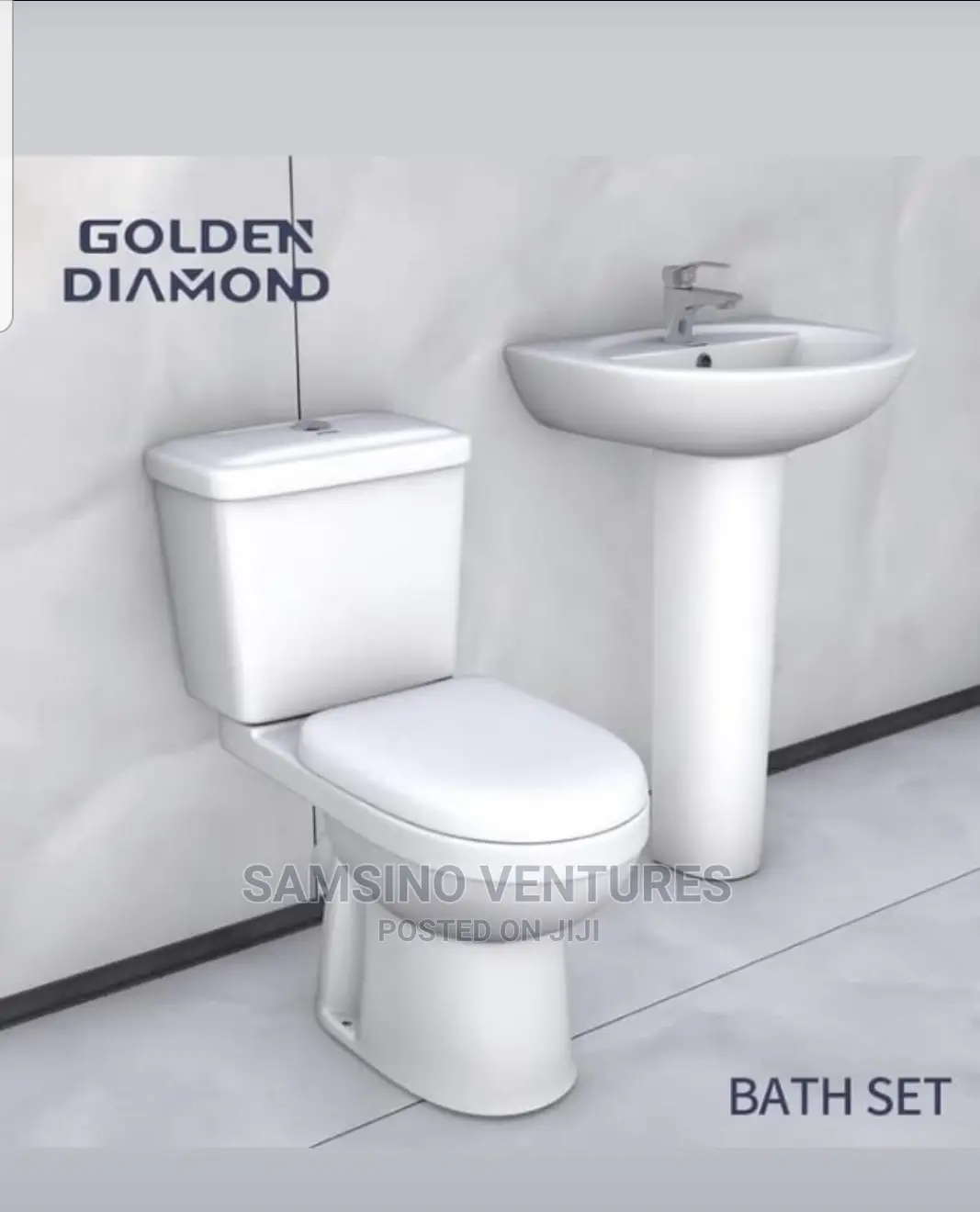 Bath Golden Diamond WC Set.