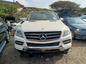 Mercedes-Benz M Class 2014 White