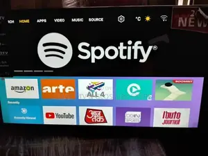 43" Lg Uhd Smart Tv With Wifi (Android)