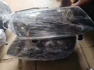 Complete Head Lamp Toureg 2006 Model