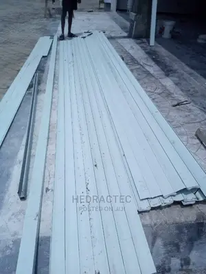 Automatic Rolling Garage Door With Remote Control