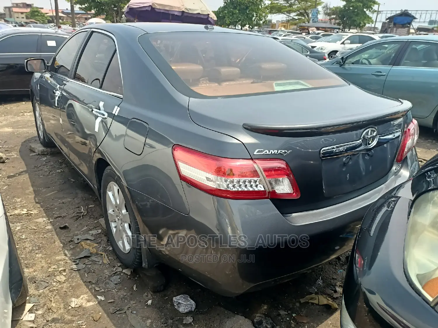 Toyota Camry 2011 Gray