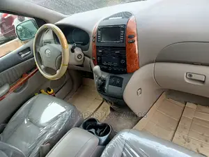 Toyota Sienna XLE 2008 Green