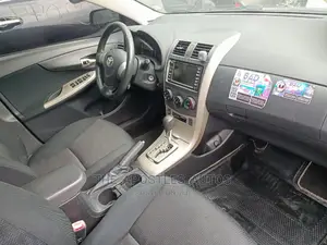 Toyota Corolla 2009 Black