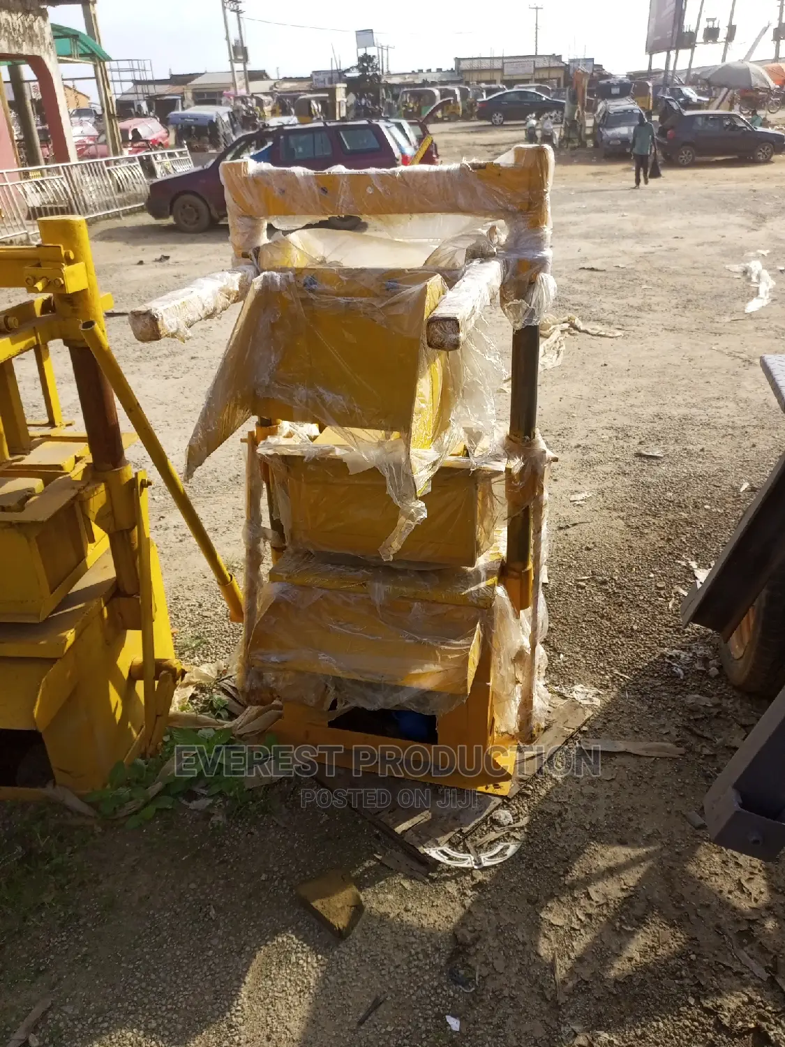 English Block Moulding Machine