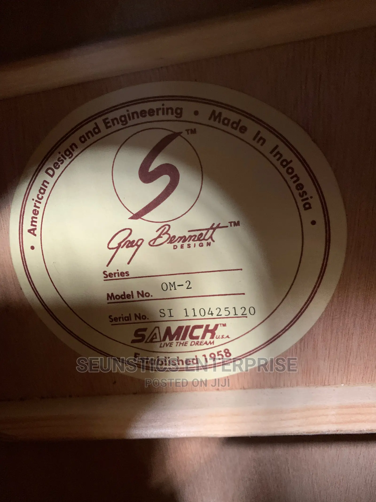 Quality Samick Greg Brennette Design Acoustic Guitar