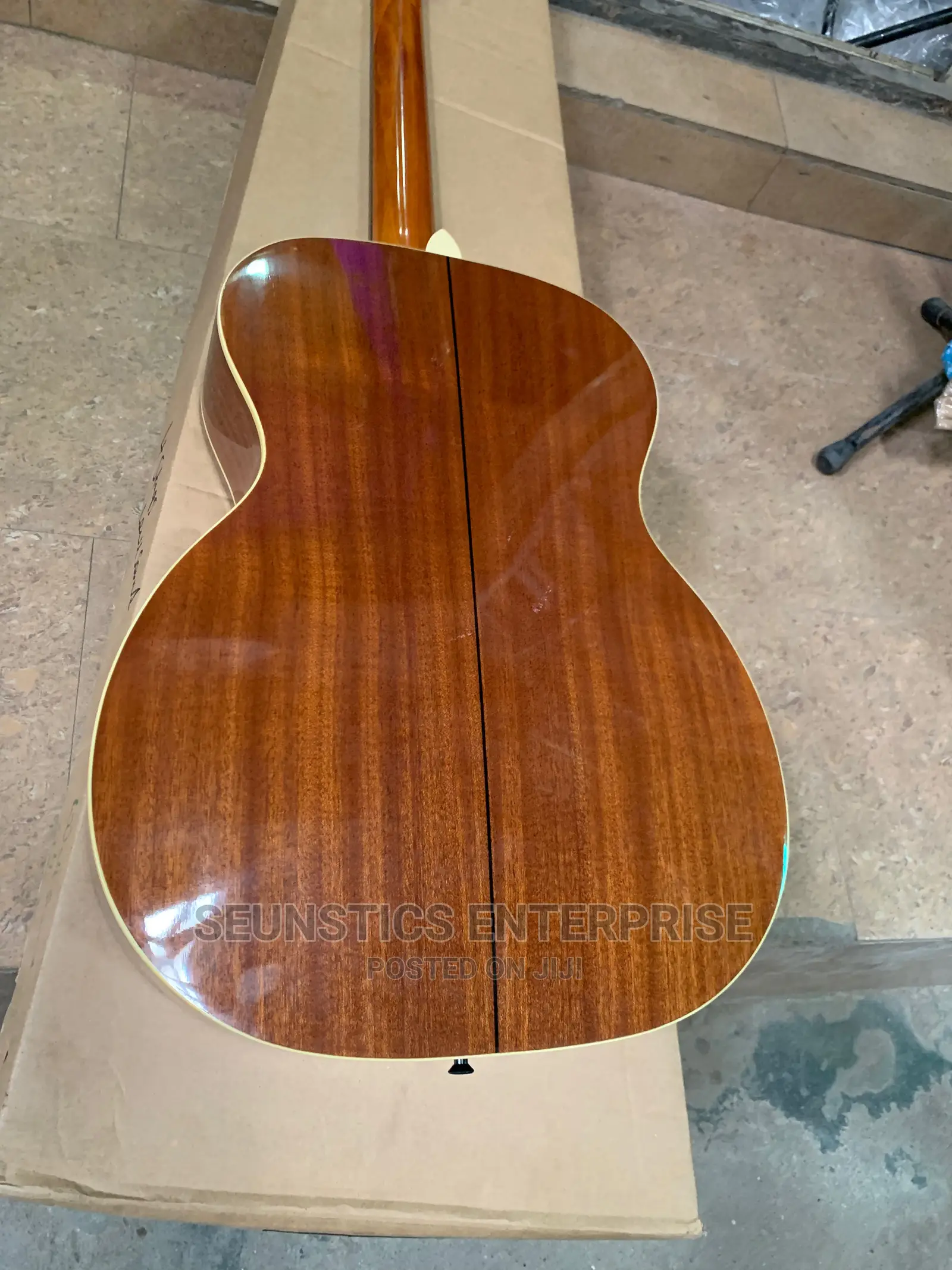 Quality Samick Greg Brennette Design Acoustic Guitar