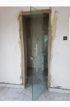 Hinge Frameless Glass Door