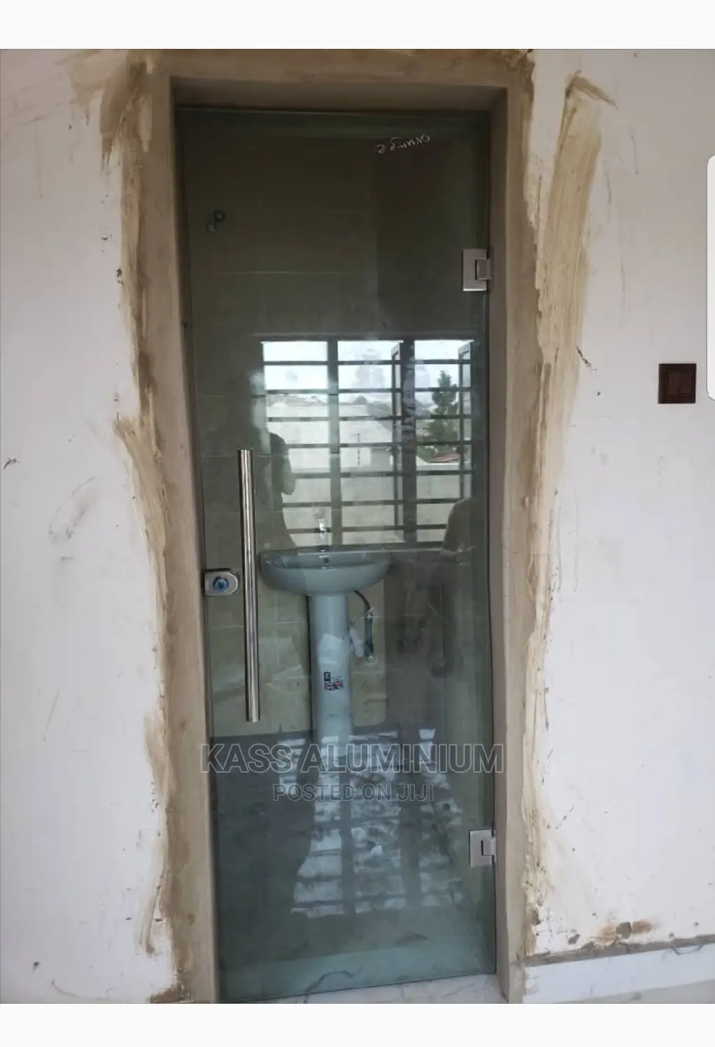 Hinge Frameless Glass Door