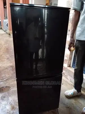 Medium Size Samsung Double Door Fridge-Freezer