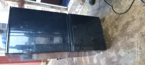 Medium Size Samsung Double Door Fridge-Freezer