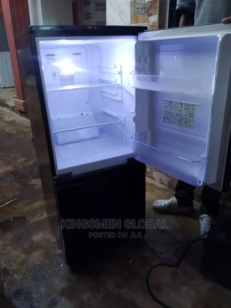 Medium Size Samsung Double Door Fridge-Freezer