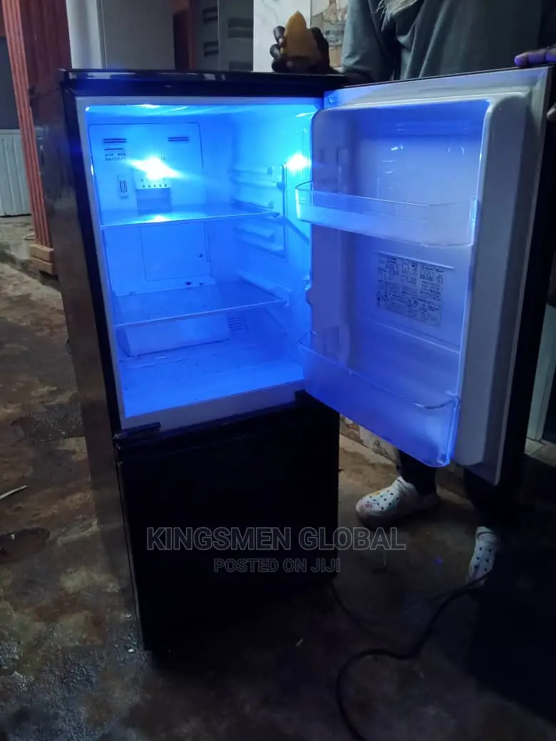 Medium Size Samsung Double Door Fridge-Freezer