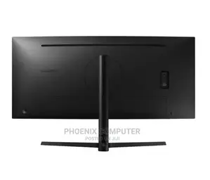 34" Samsung Curved Monitor Ideal for Multi-Taskers.