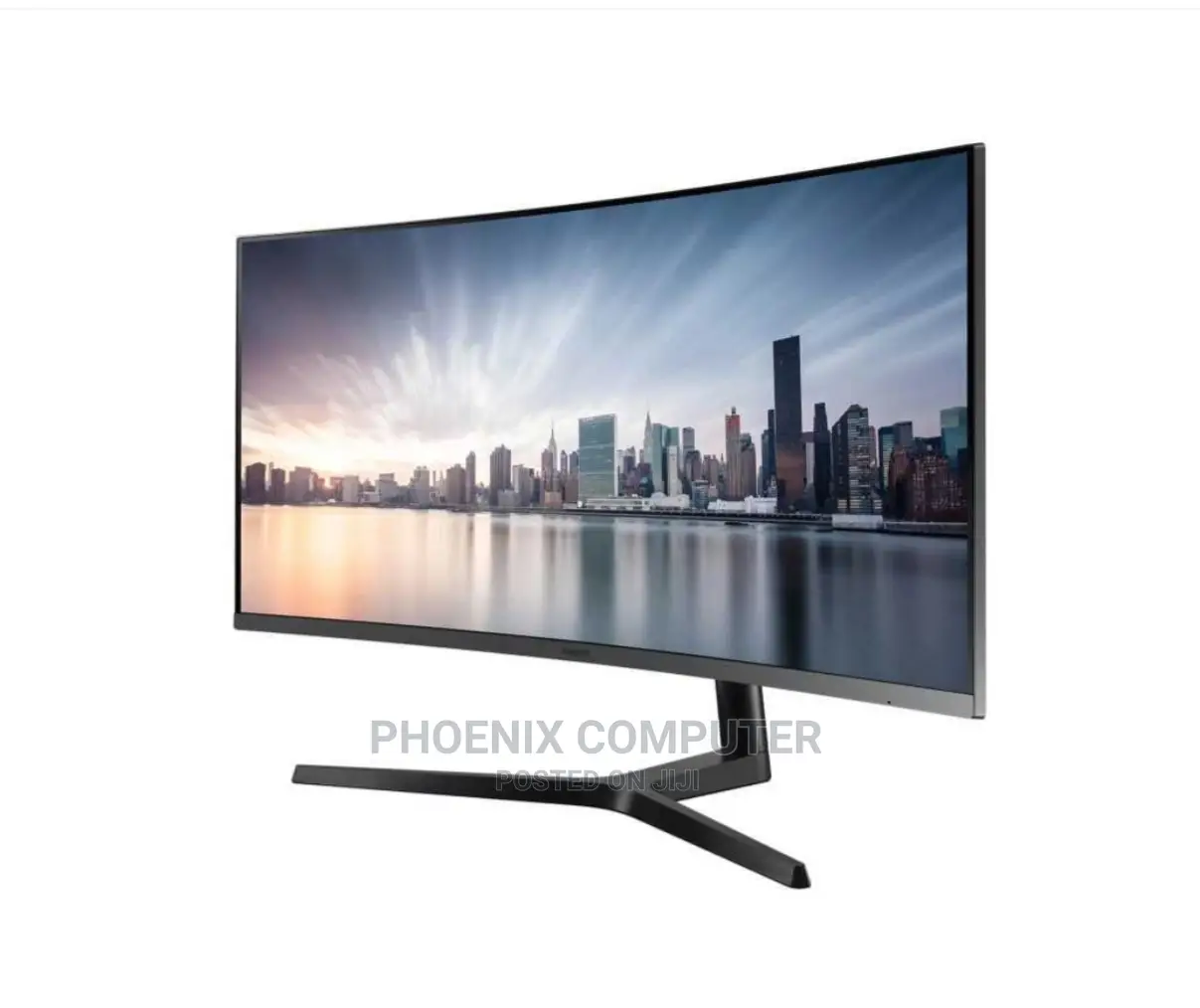 34" Samsung Curved Monitor Ideal for Multi-Taskers.