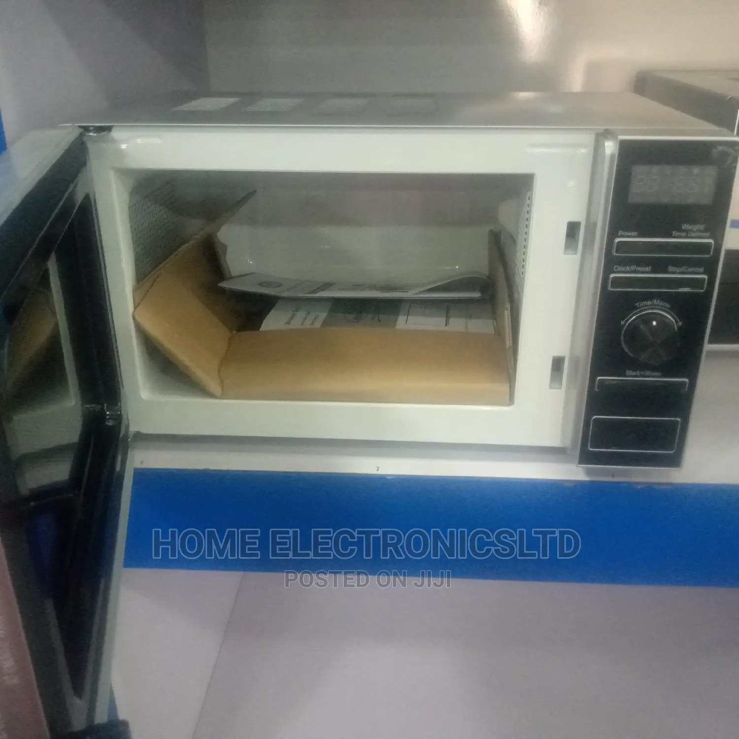 Haier Thermocool Digital Microwave 20 Liters