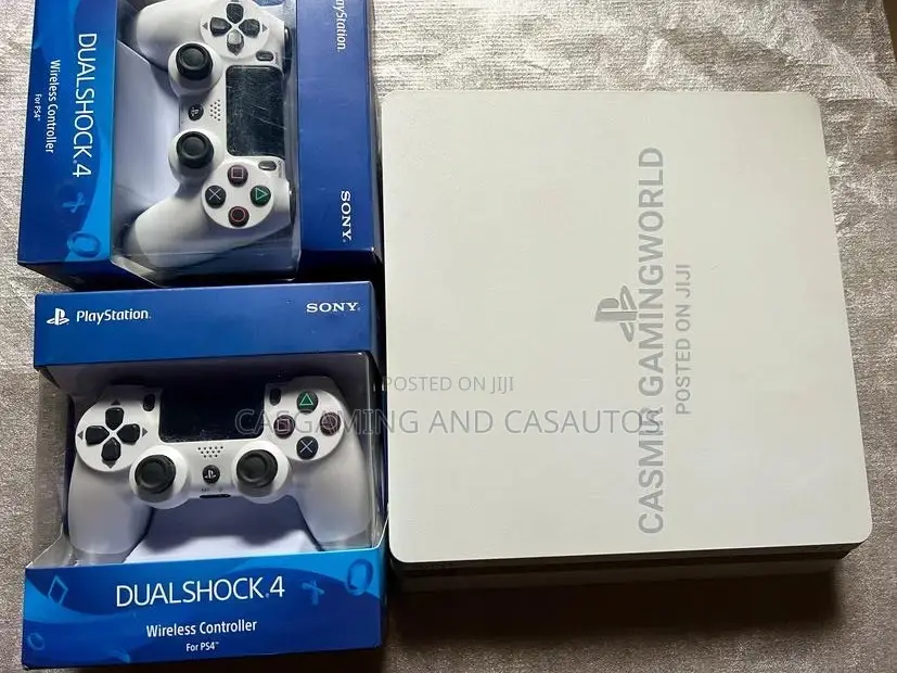 PS4 Slim (White)
