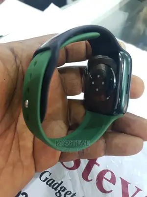 Apple Watch Series 7 45MM GPS Only