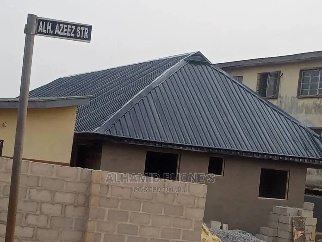 Aluminium Roof Work.