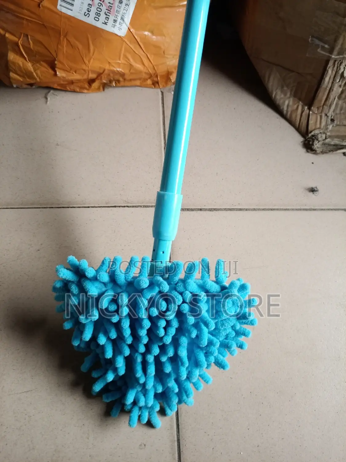 180 Degree Rotatable Adjustable Triangle Cleaning Mop Wall
