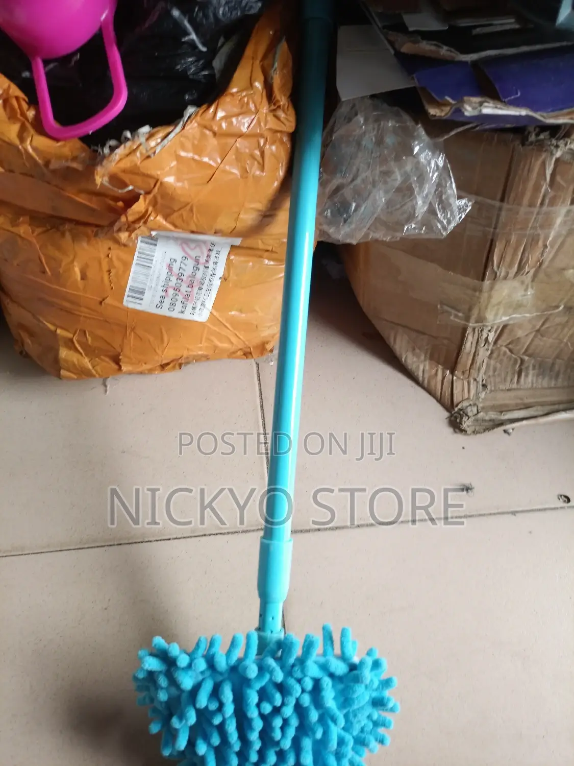 180 Degree Rotatable Adjustable Triangle Cleaning Mop Wall