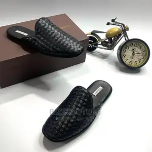 High Quality BOTTEGA VENETA Half Shoes Available in Store