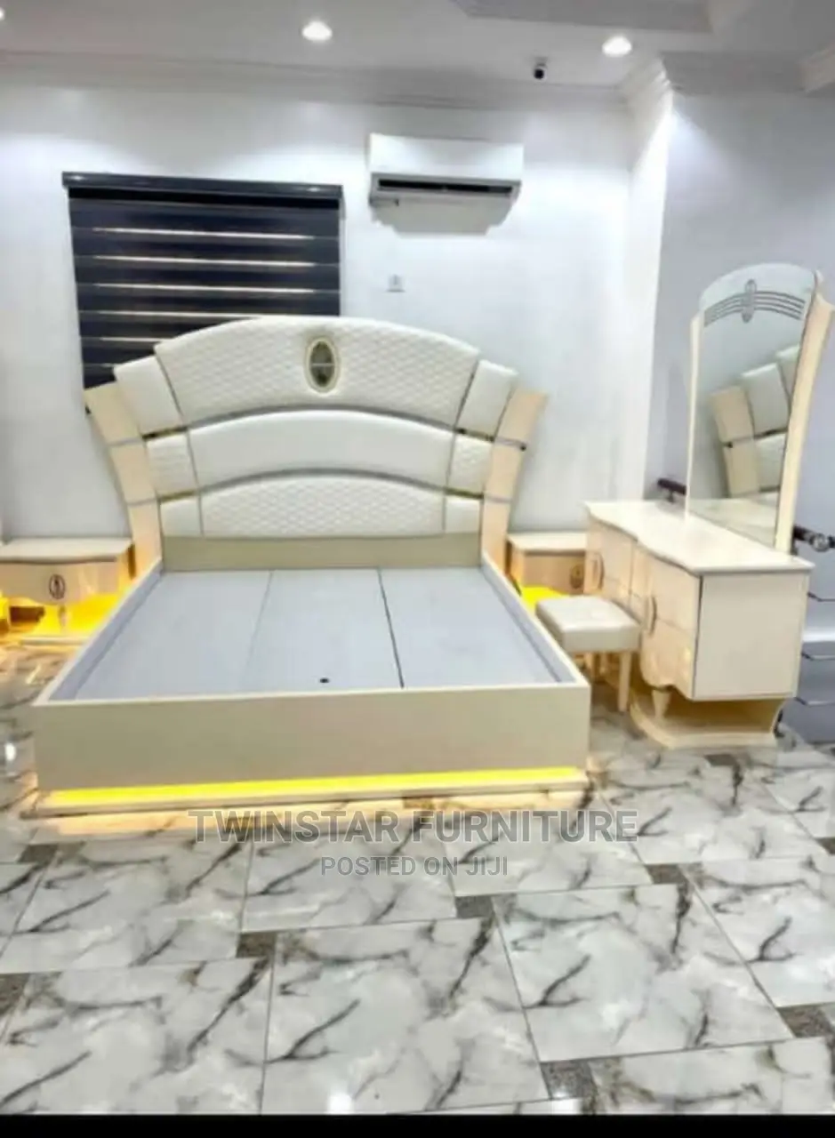 New Modern Royal Bed With Drawers Mirror Console