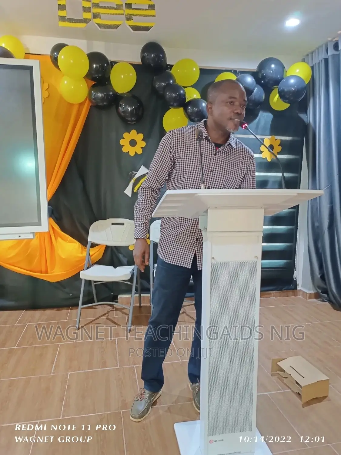 Rechargeable Wireless Audio Pulpit With Recording