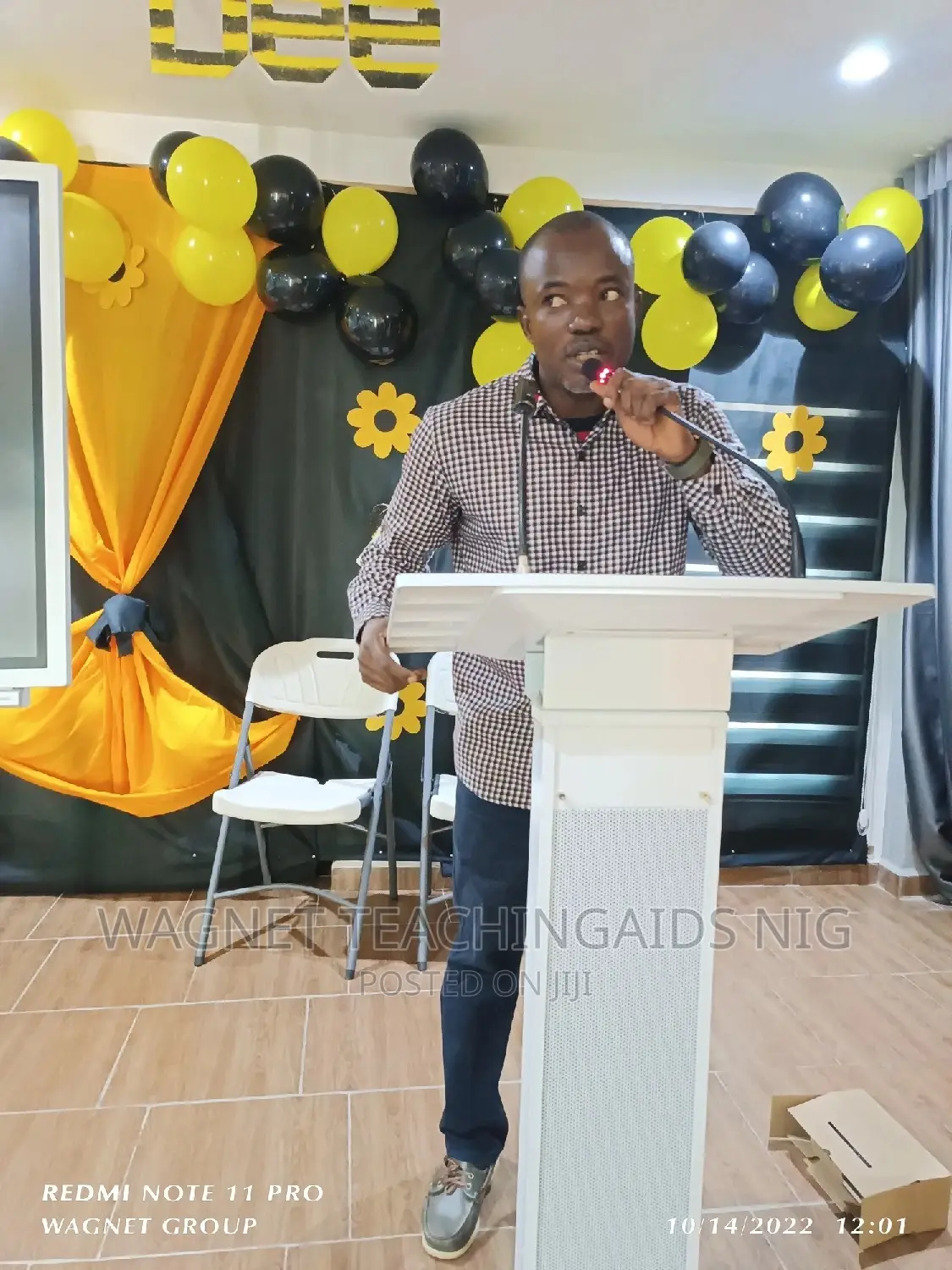 Rechargeable Wireless Audio Pulpit With Recording