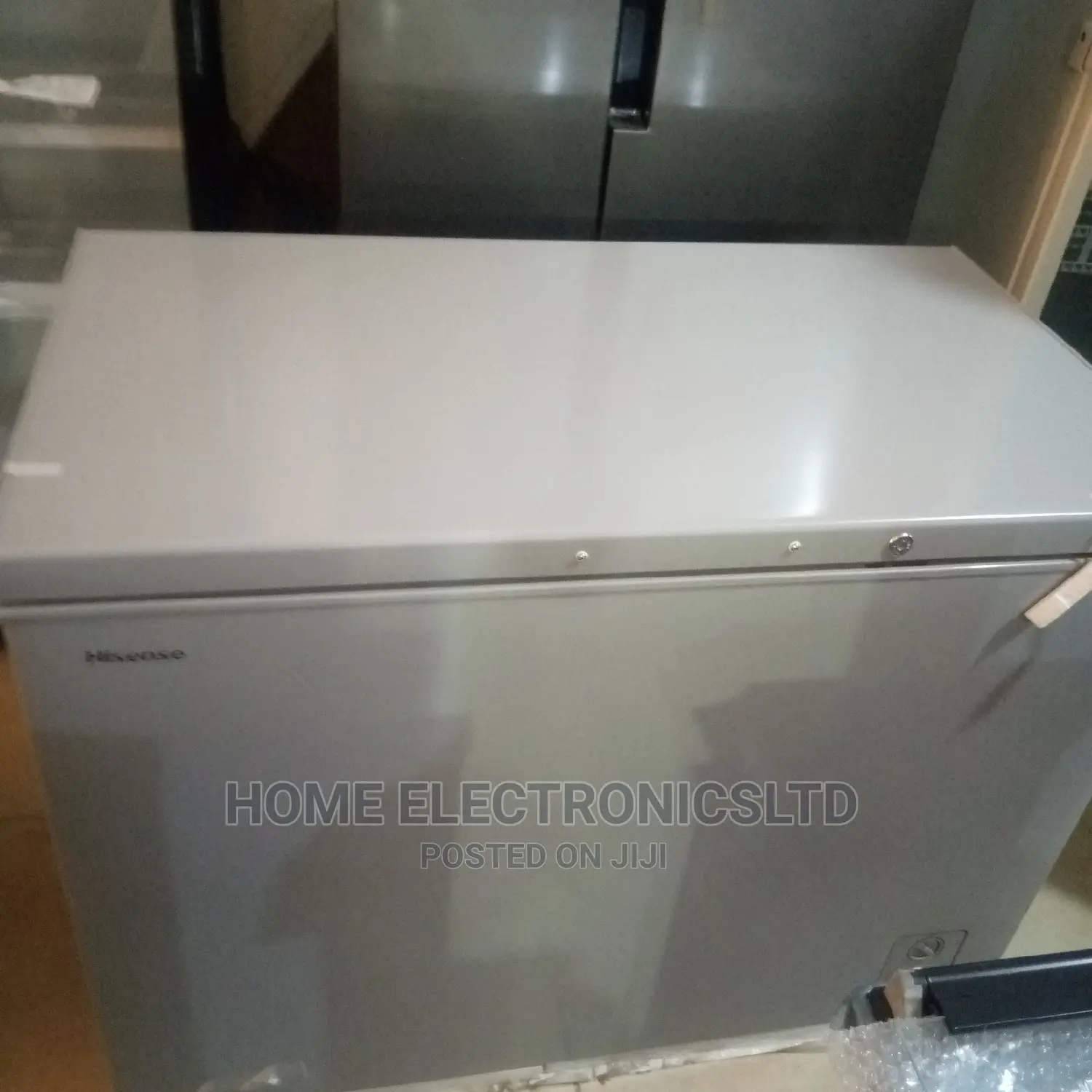 Hisense Chest Freezer 297 Liters